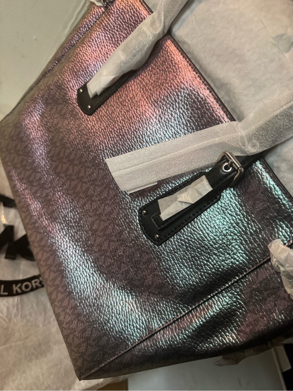 Michael Kors Purple Logo Tote - Picture 2 of 3